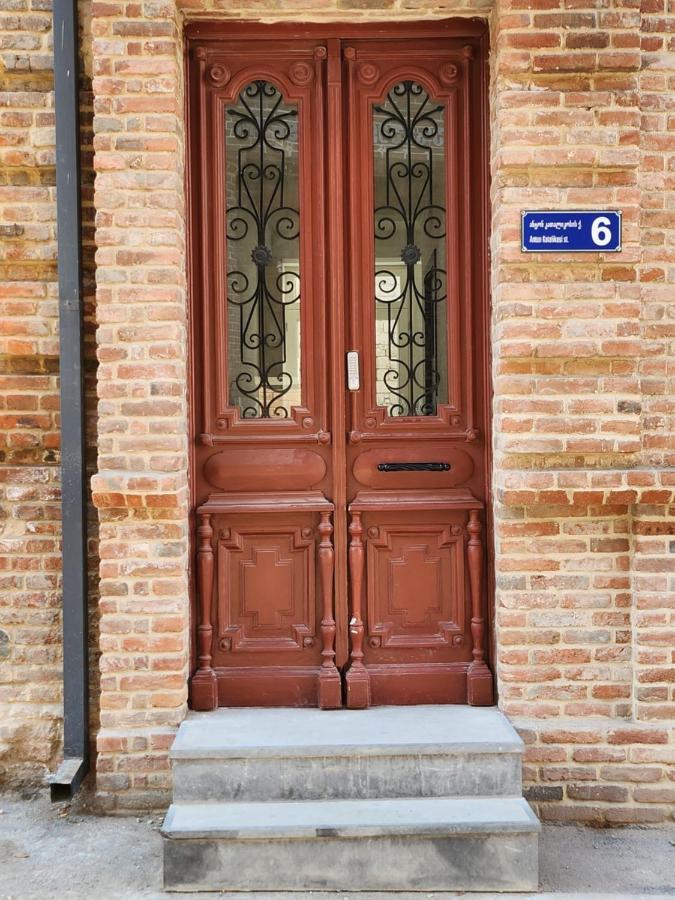 Old Gold Anteon Apartment Tbilisi Exterior photo